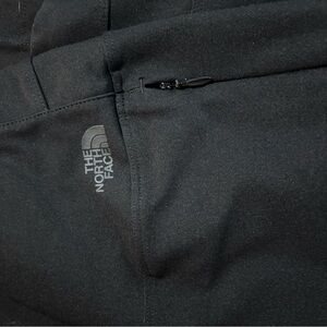 The North Face Men's Charcoal Performance Jacket